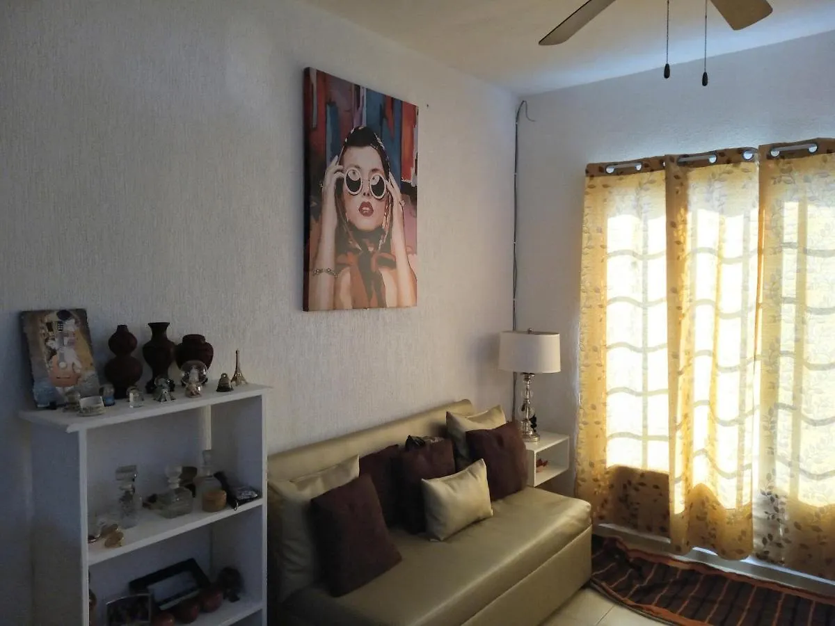 Mundo House Cancun Bed & Breakfast Mexico