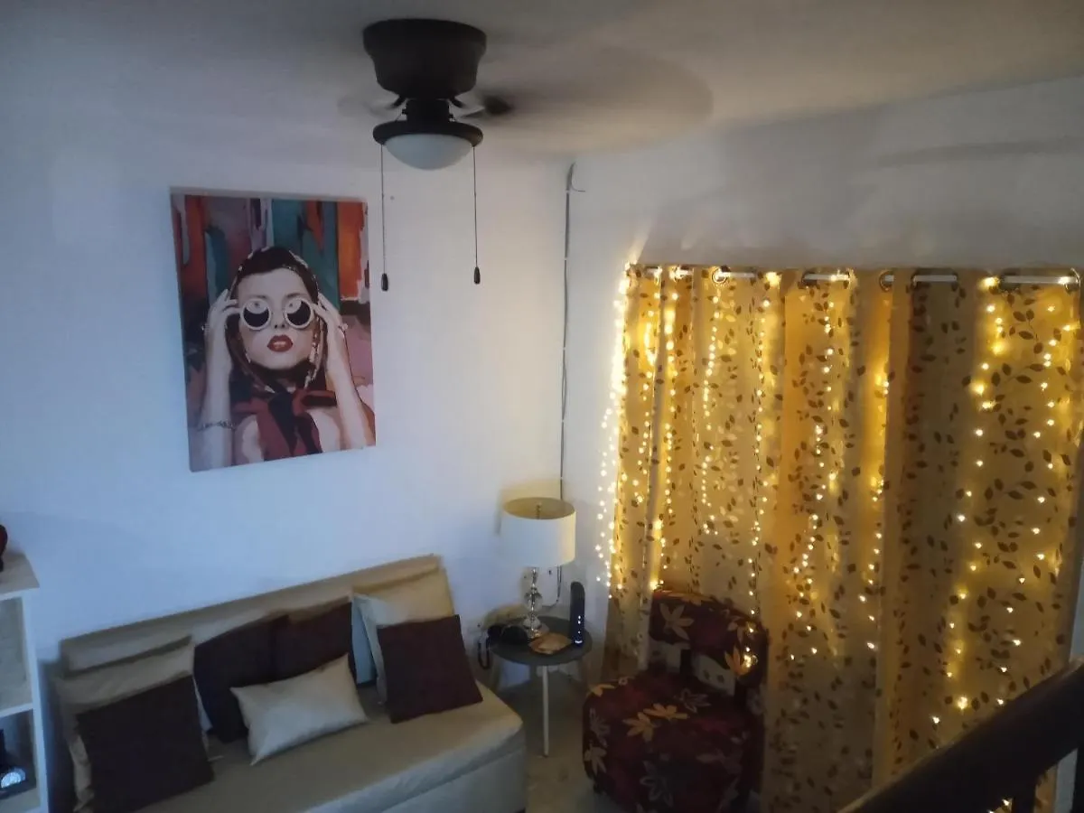 Mundo House Cancun Bed & Breakfast
