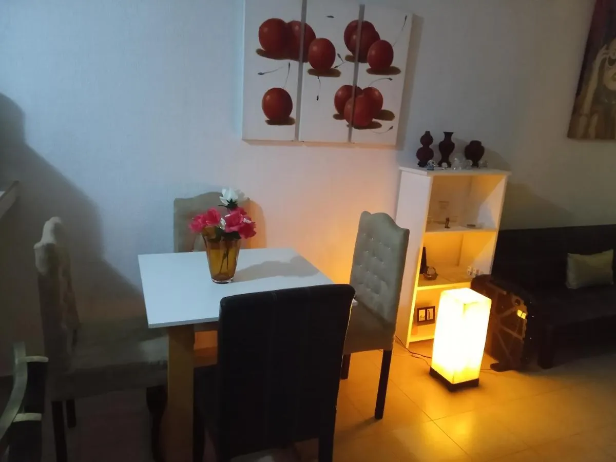 Mundo House Cancun Bed & Breakfast