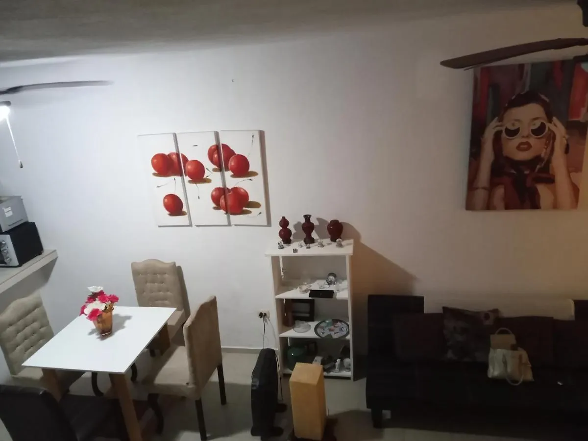 Mundo House Cancun Bed & Breakfast