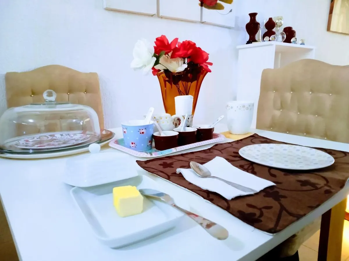 Mundo House Cancun Bed & Breakfast